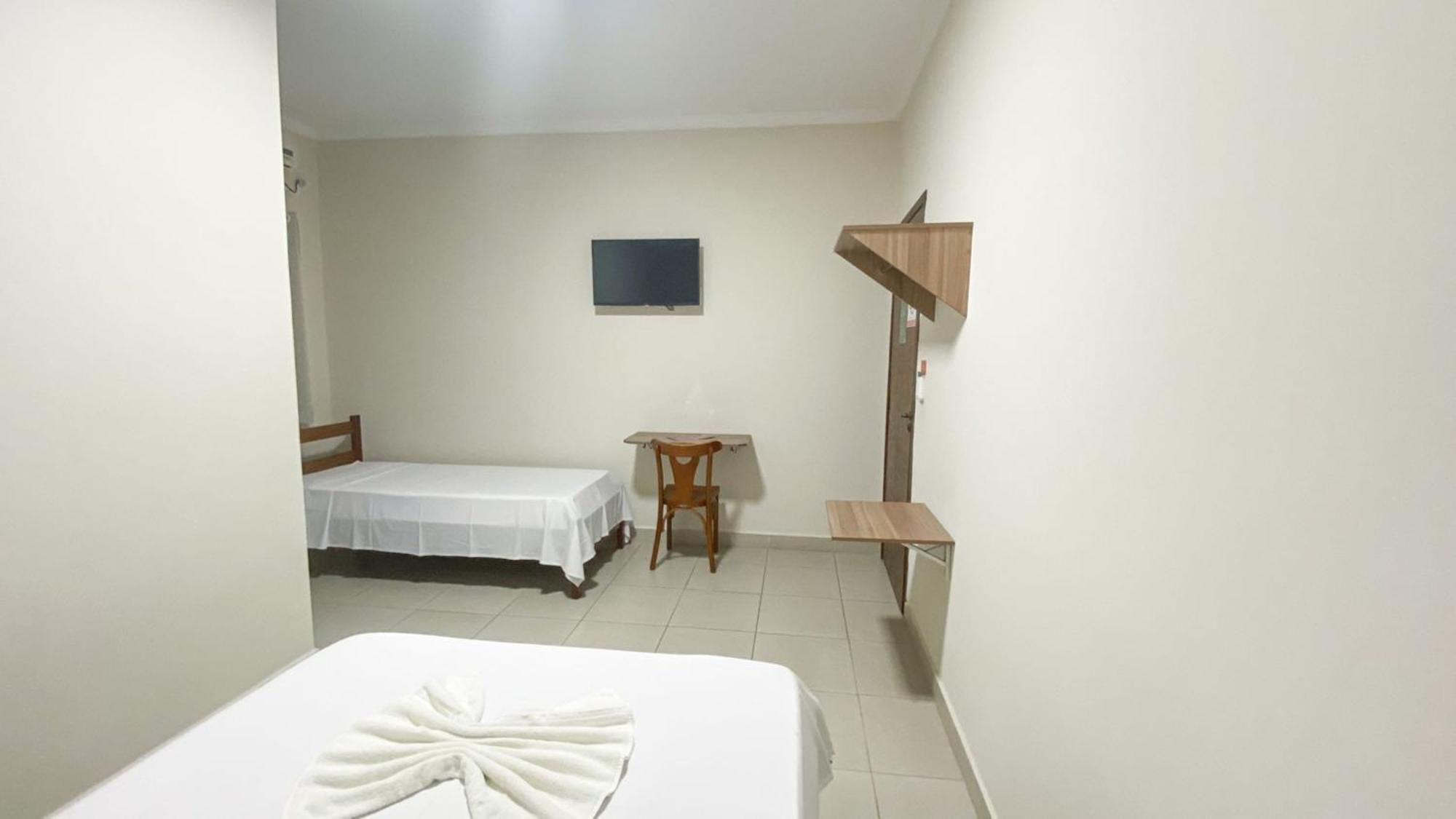 Hotel Graal Inn ケルス 部屋 写真